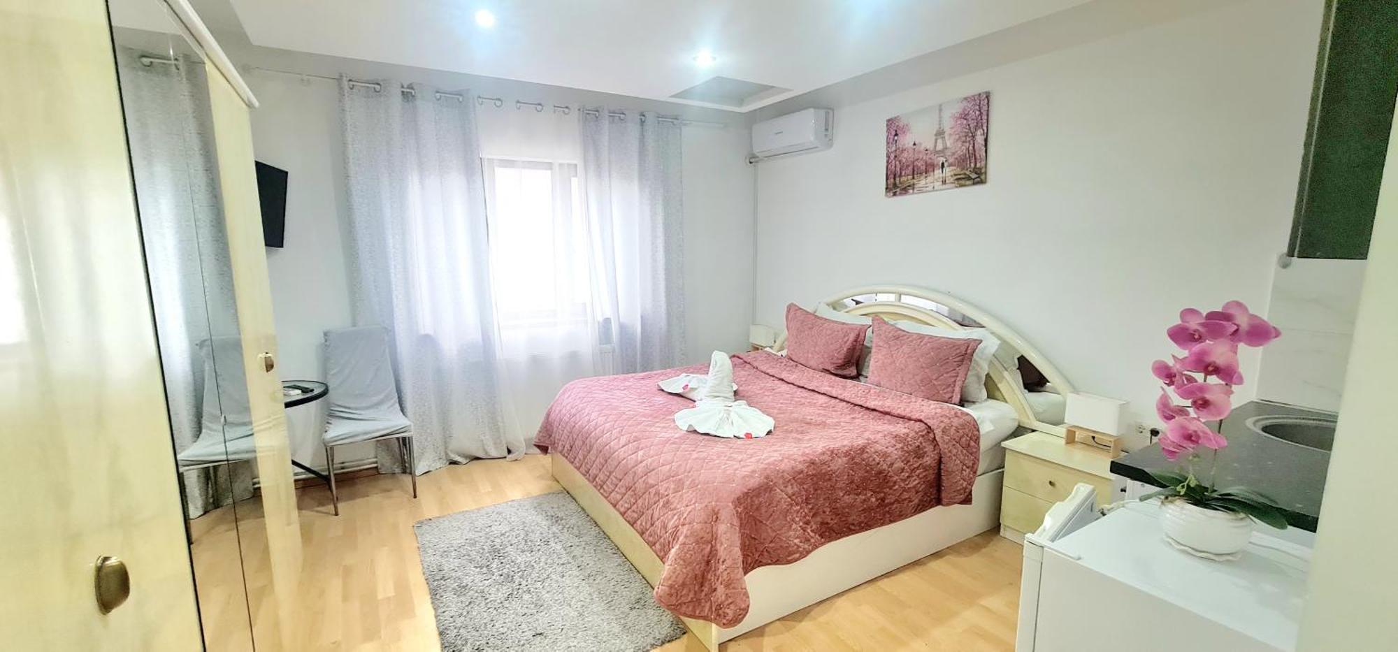 Pensiunea Red Rose Apartments 티미쇼아라 외부 사진